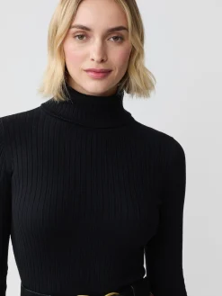 Arlette Turtleneck