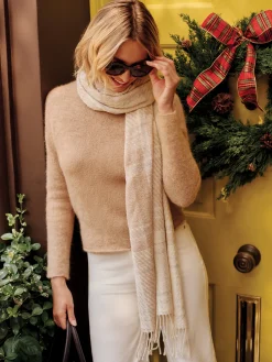 Federica Scarf in Plaid