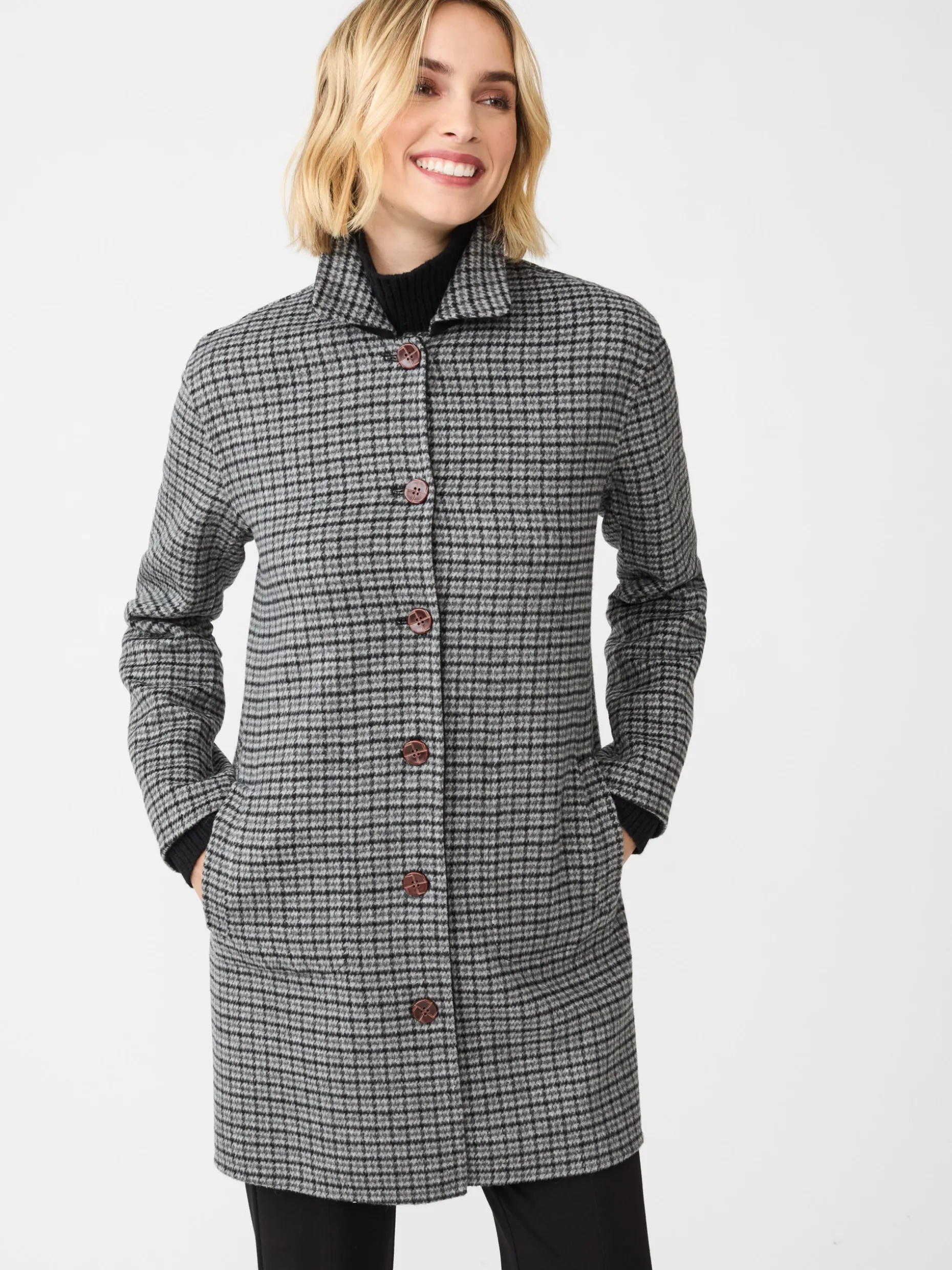 Frade Reversible Wool Coat in Houndstooth
