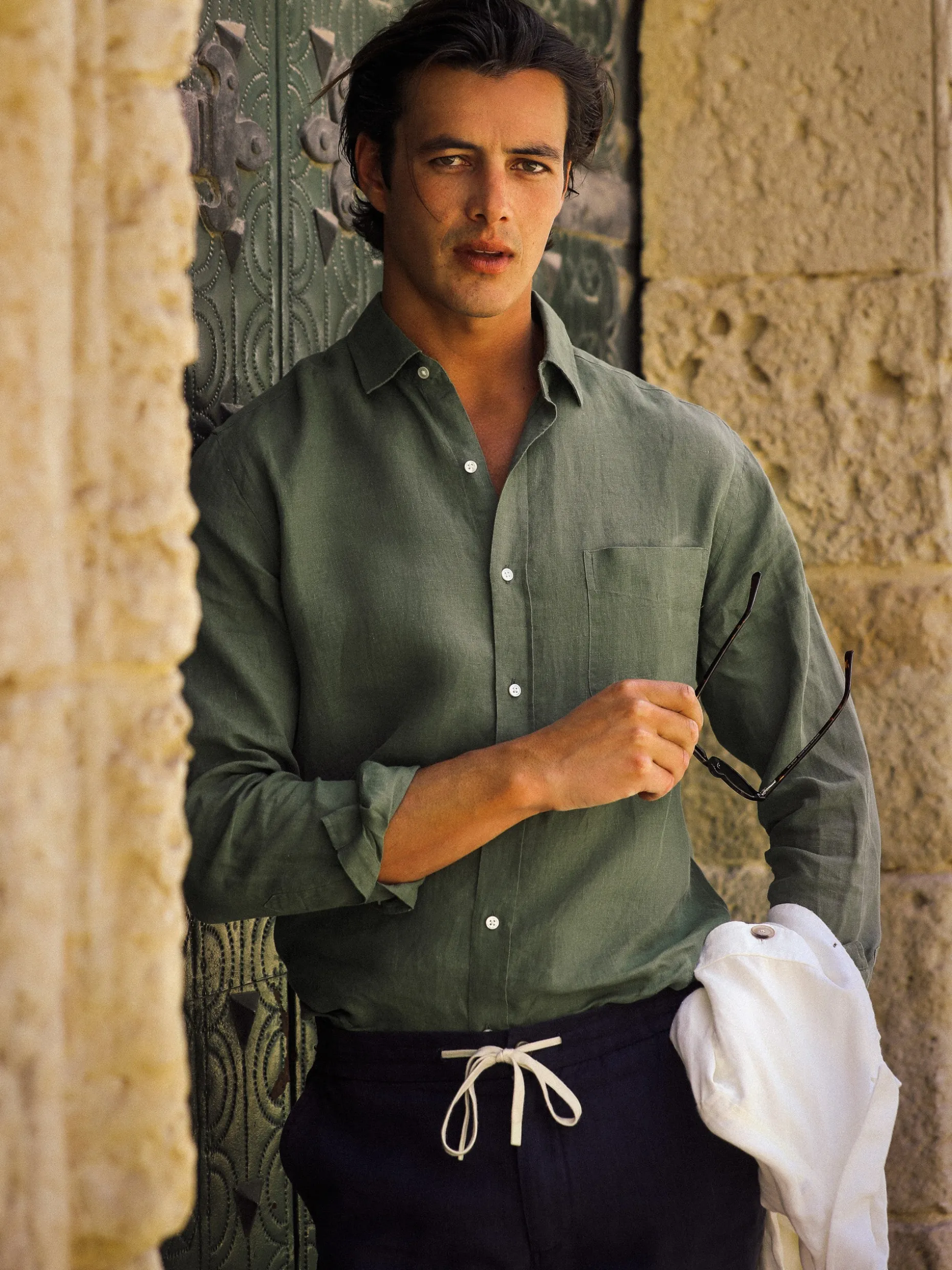 Gramercy Classic Fit Linen Shirt