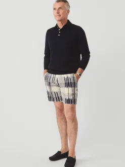 Oliver 8" Shorts in Ikat