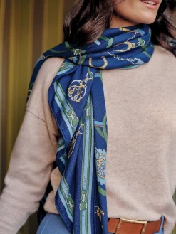 Sarita Scarf in Fairfax Crest Corner