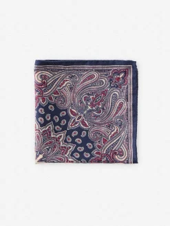 Silk Pocket Square in Foulard