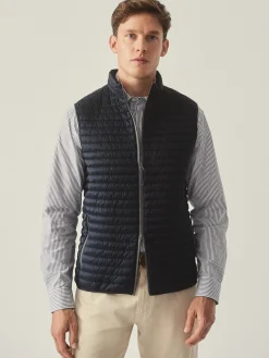 Traveler Quilted Vest