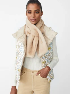 Vivian Reversible Puffer Vest in Neo Beltmore Con